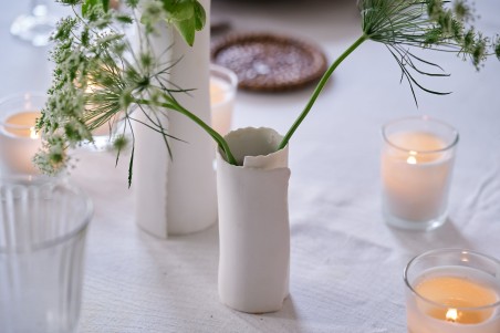Centro de mesa porcelana blanco con flor