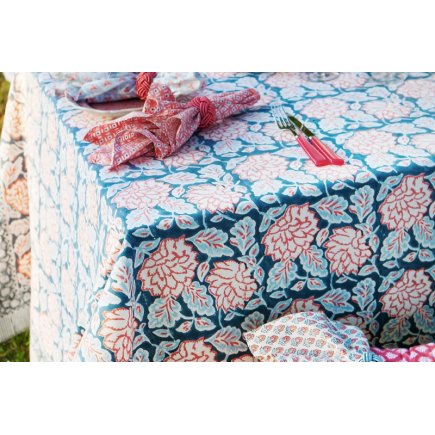Mantel corla blue 220cm