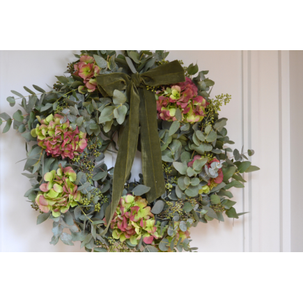 Corona de puerta eucalipto y hortensia