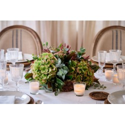 Centro de mesa otoñal con hortensia variada