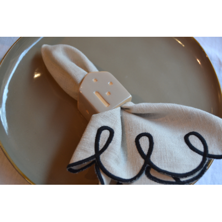 Servilletero casita cerámica