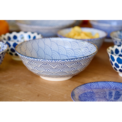 Bowls wave